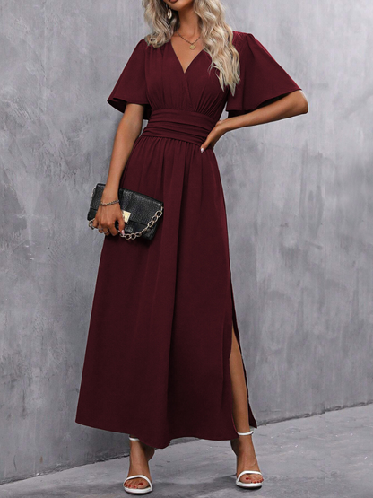Robe Fendue Élégante et Tendance Femme