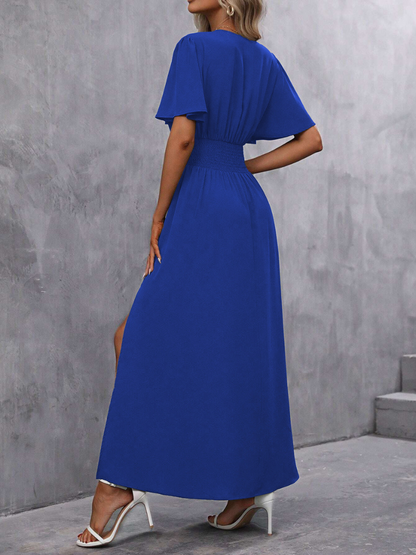 Robe Fendue Élégante et Tendance Femme