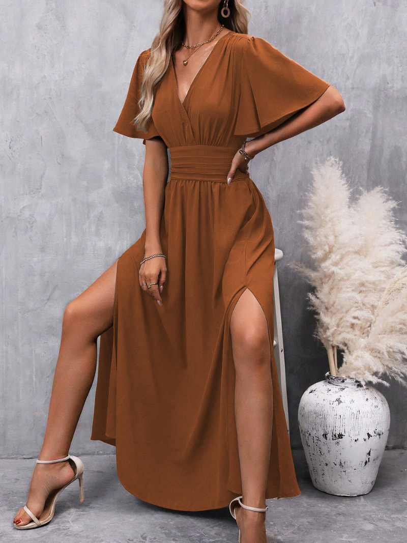 Robe Fendue Élégante et Tendance Femme