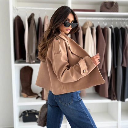 Manteau Court Femme en Laine